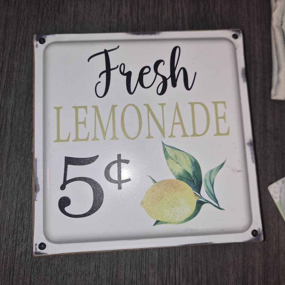 Vintage Fresh Lemonade Wall Sign